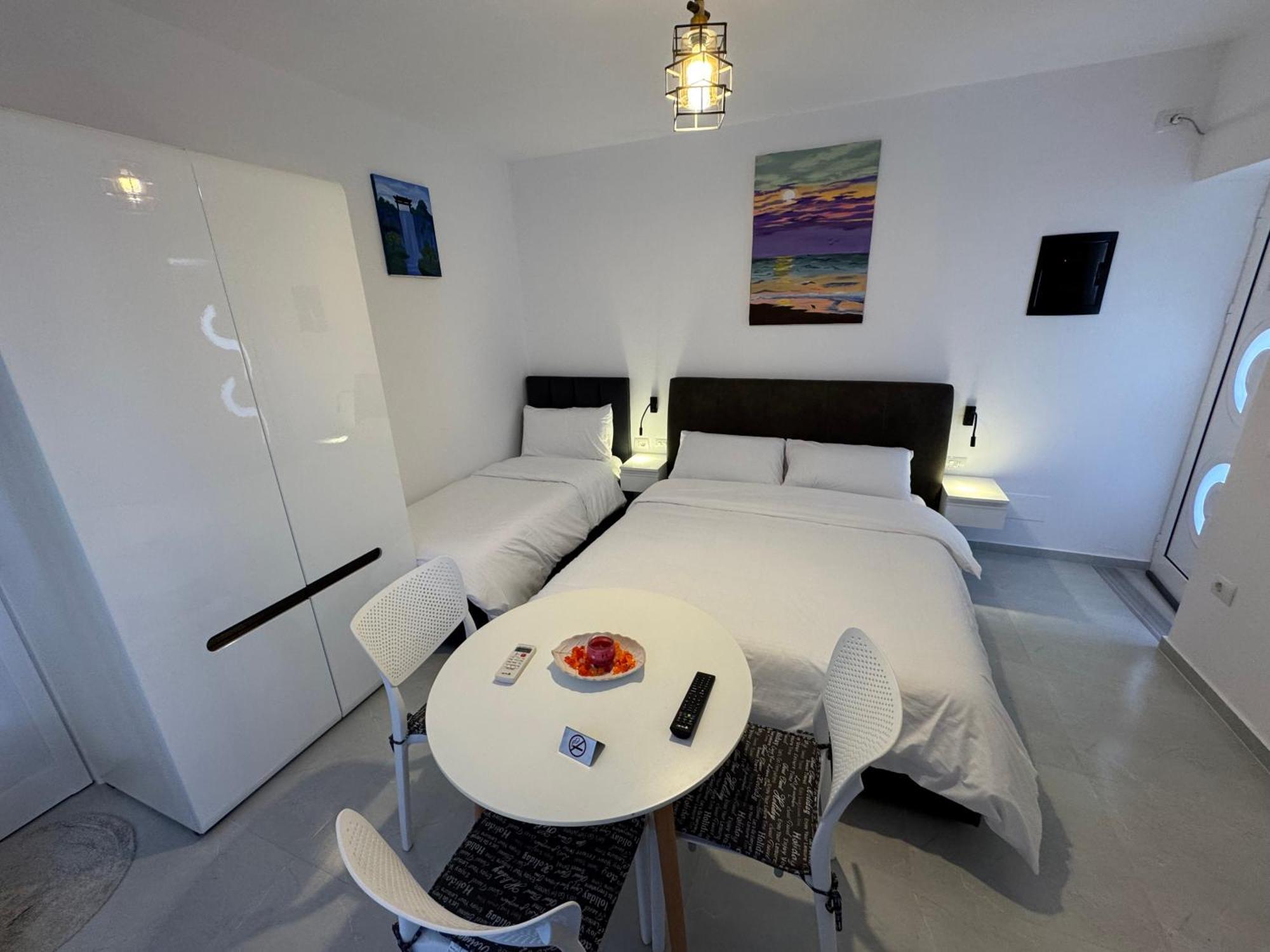 Private Villa Aras 2 - Luxury & Elegance Apartments Wlora Zewnętrze zdjęcie